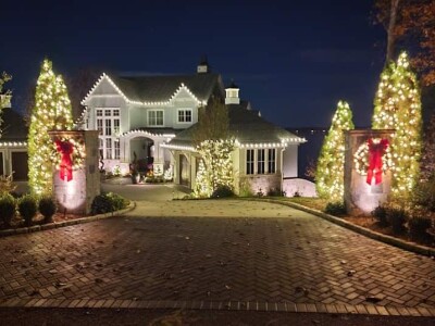 Warm white with wreaths